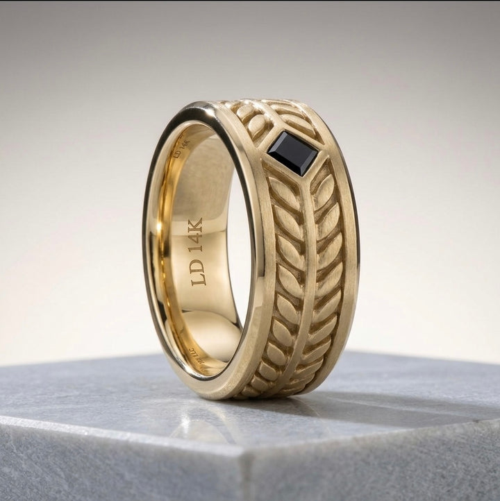 The Laurel Onyx — 5.5mm Solid Gold/Platinum Wedding Band