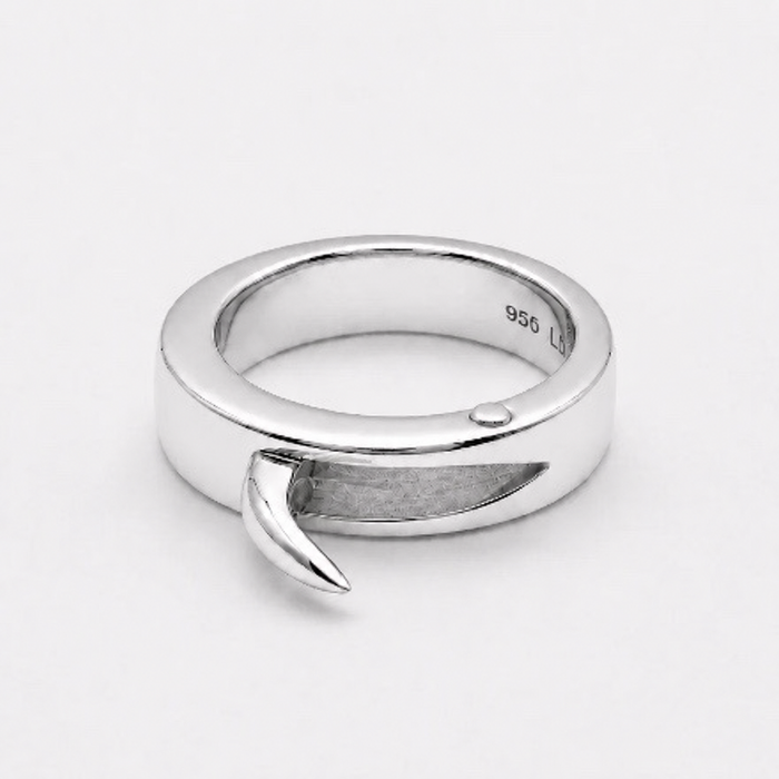 The Hidden Blade Ring™ — Platinum 950