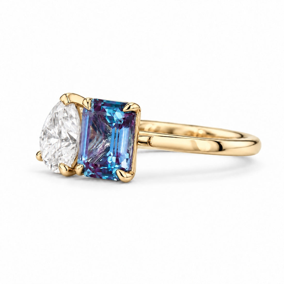 The Elysia — Alexandrite & Diamond Toi et Moi Ring in 14K yellow gold, angled view