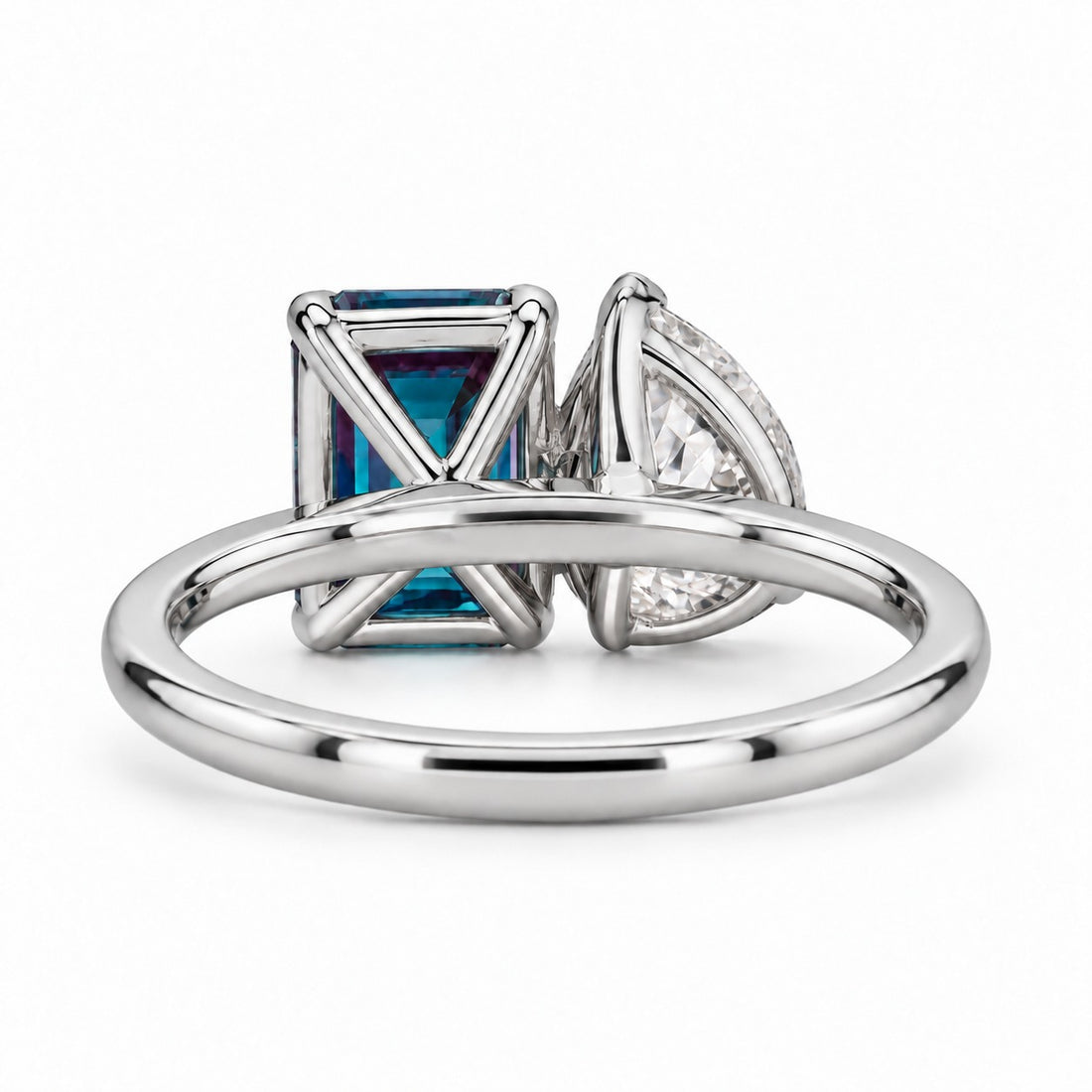 The Elysia — Alexandrite & Diamond Toi et Moi Ring in platinum, back view