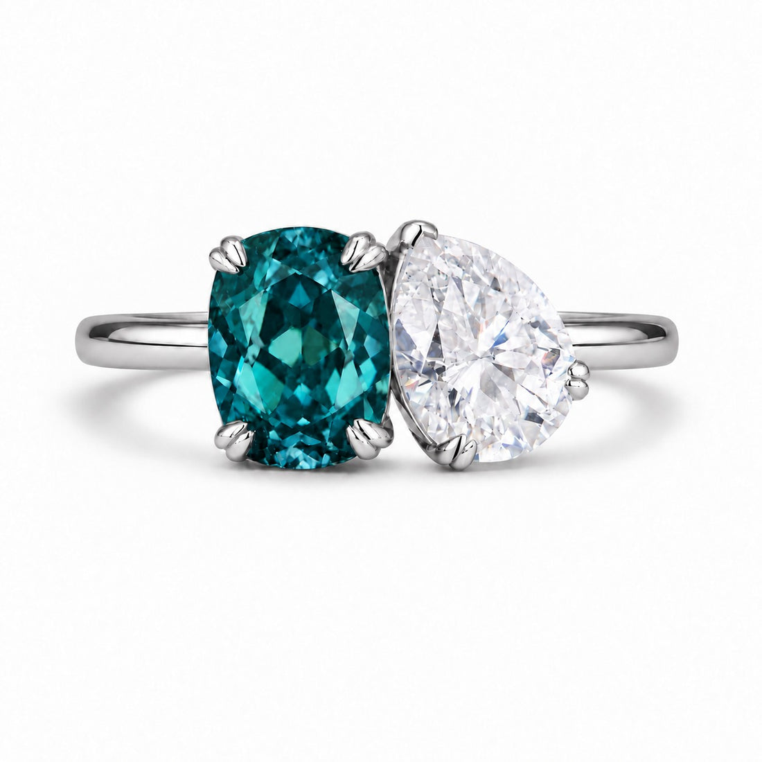The Solenne — Alexandrite & Diamond Toi et Moi Ring in platinum, in daylight