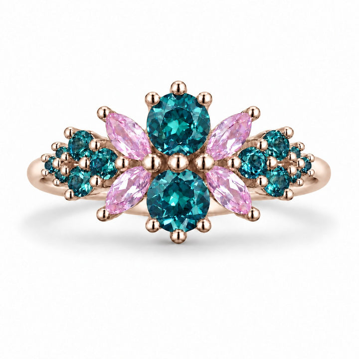 Roseraie Alexandrite & Pink Sapphire Ring in 14K rose gold, in daylight