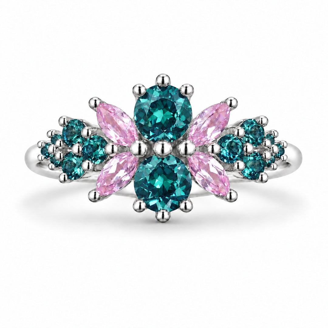 Roseraie Alexandrite & Pink Sapphire Ring in 14K white gold, in daylight