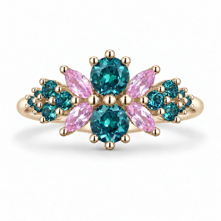 Roseraie Alexandrite & Pink Sapphire Ring in 14K yellow gold, in daylight