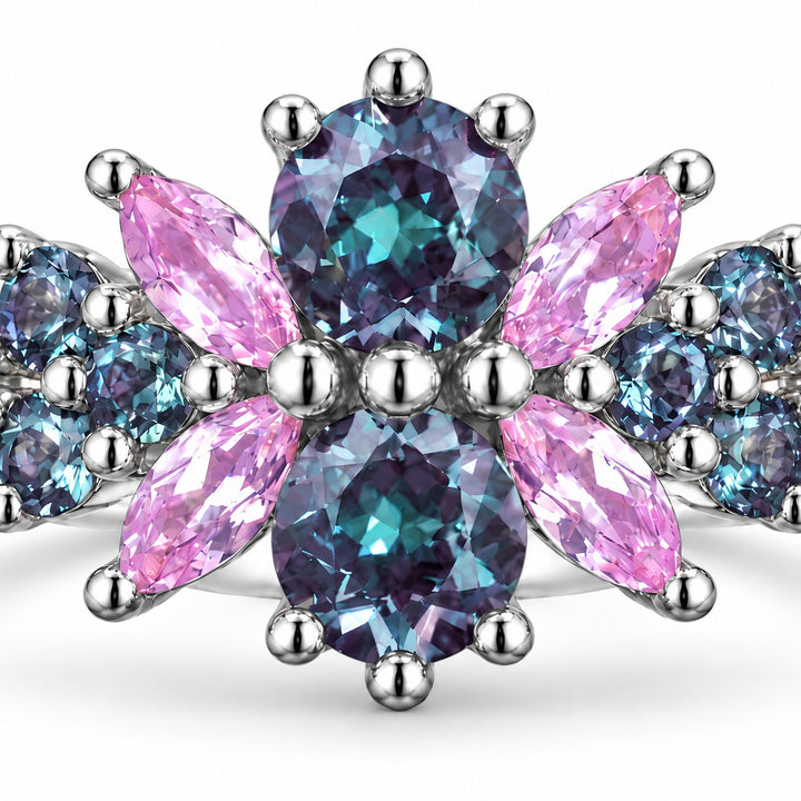 Roseraie Alexandrite & Pink Sapphire Ring in 14K white gold, close-up
