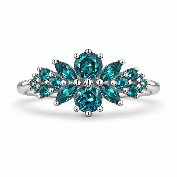 Roseraie Alexandrite & Pink Sapphire Ring in platinum (Full Alexandrite), in daylight
