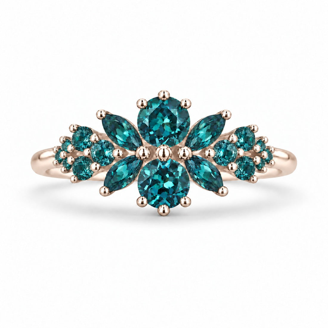 Roseraie Alexandrite & Pink Sapphire Ring in 14K rose gold (Full Alexandrite), in daylight
