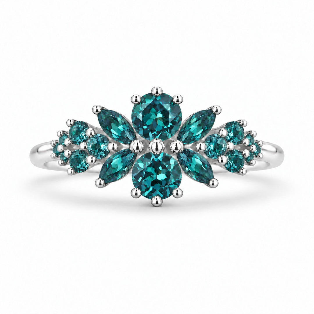 Roseraie Alexandrite & Pink Sapphire Ring in 14K white gold (Full Alexandrite), in daylight
