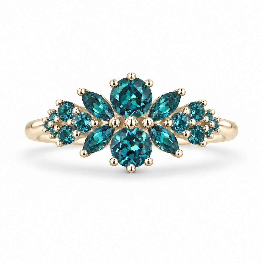 Roseraie Alexandrite & Pink Sapphire Ring in 14K yellow gold (Full Alexandrite), in daylight
