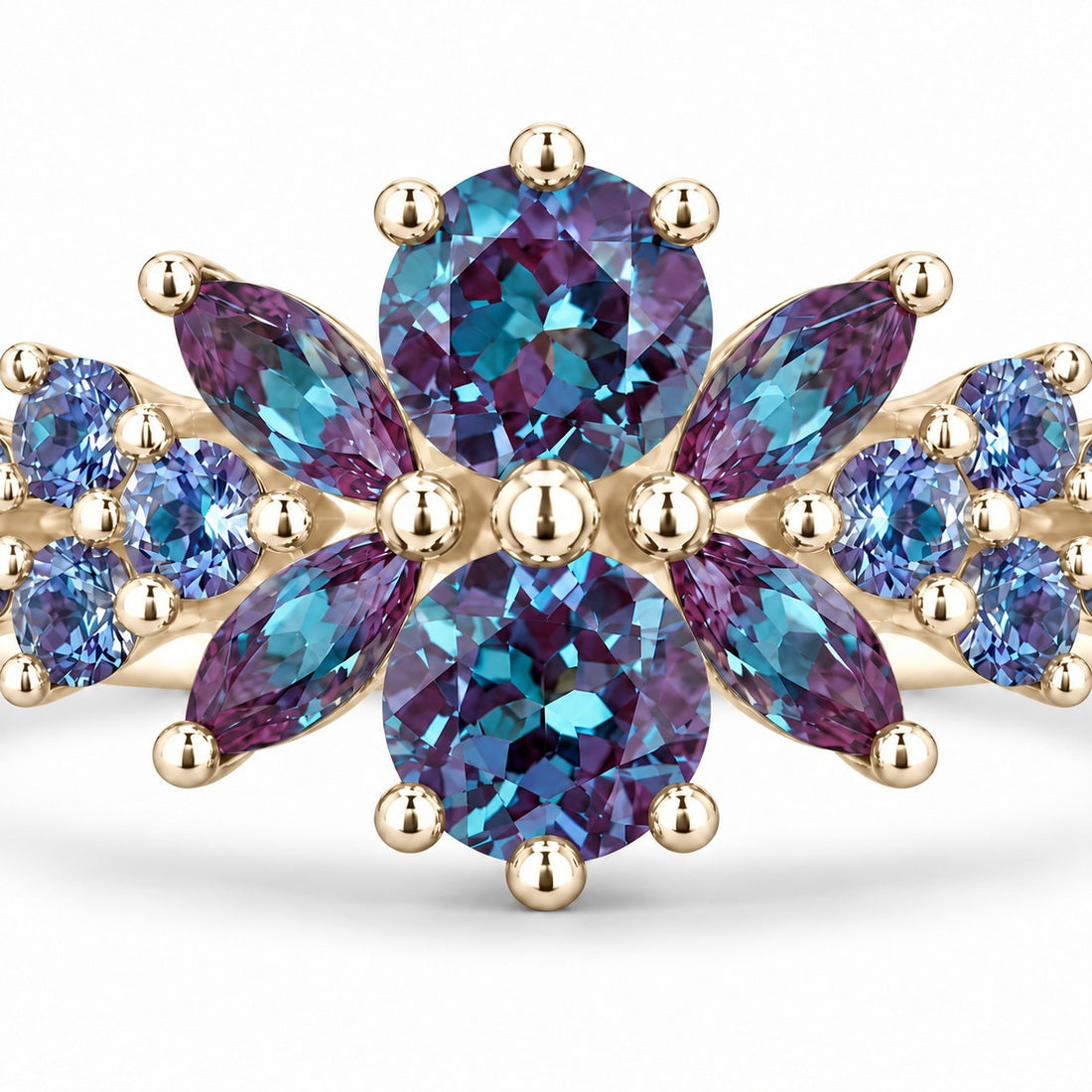 Roseraie Alexandrite & Pink Sapphire Ring in 14K yellow gold (Full Alexandrite), close-up