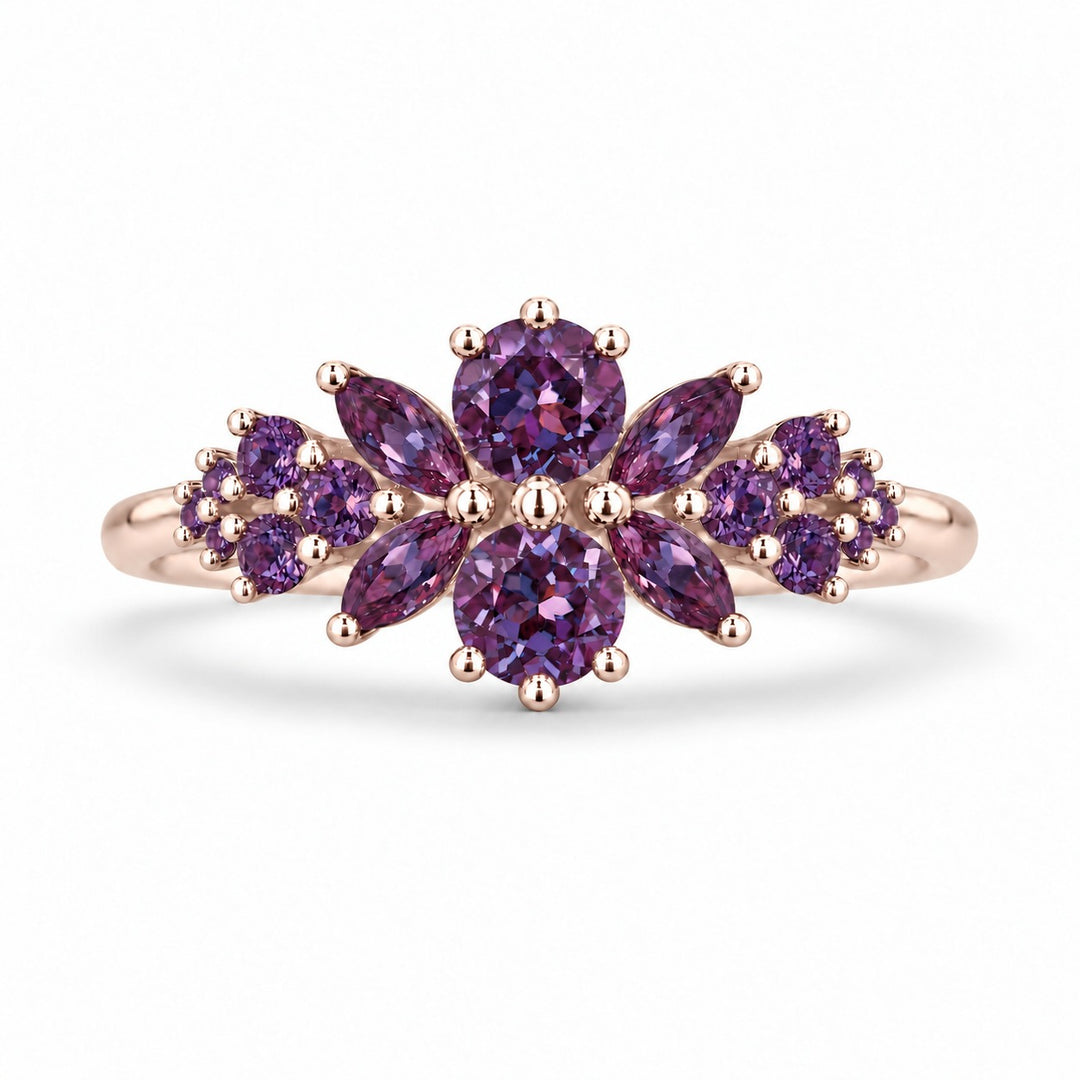 Roseraie Alexandrite & Pink Sapphire Ring in 14K rose gold (Full Alexandrite), in warm light