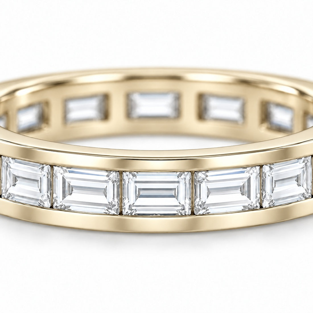 Baguette lab-grown diamond eternity band, 4x2mm, 14K yellow gold, close-up of the stones