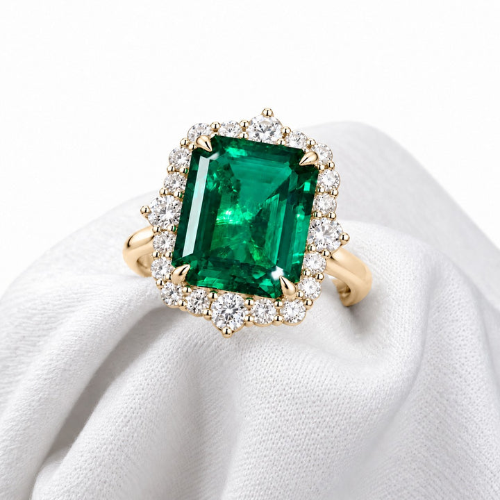 The Crown Halo — Diamond Halo Emerald Ring in 14K yellow gold, detail