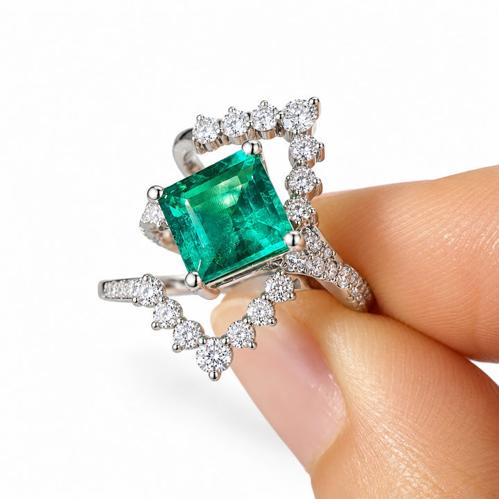 The Verdant Crown — Diamond Halo Emerald Ring (Twist Band) in 14K white gold, detail