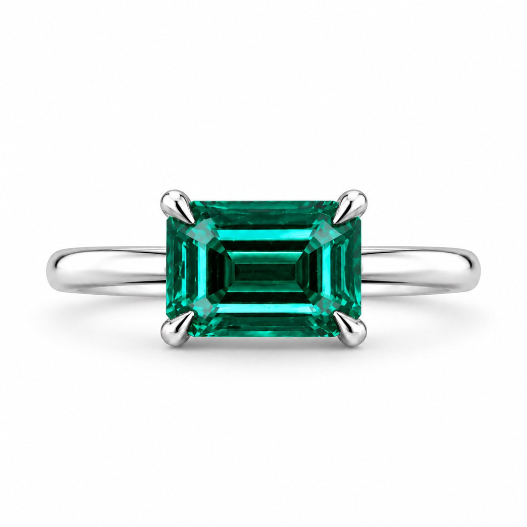 The Linea — Emerald Ring in 14K white gold, front view