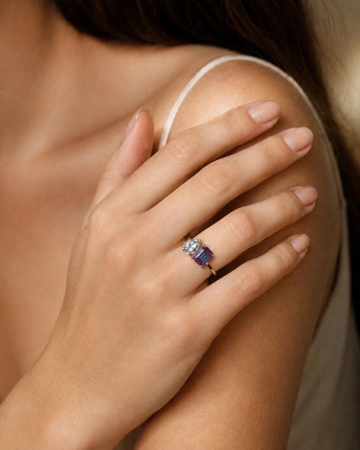 The Elysia — Alexandrite & Diamond Toi et Moi Ring