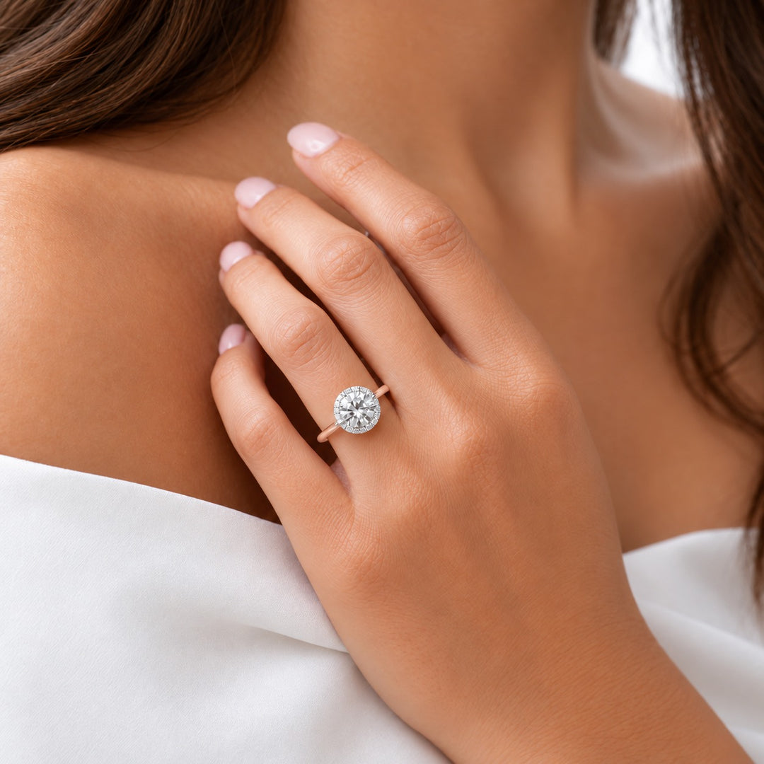The Floating Halo in 14K rose gold, on the hand