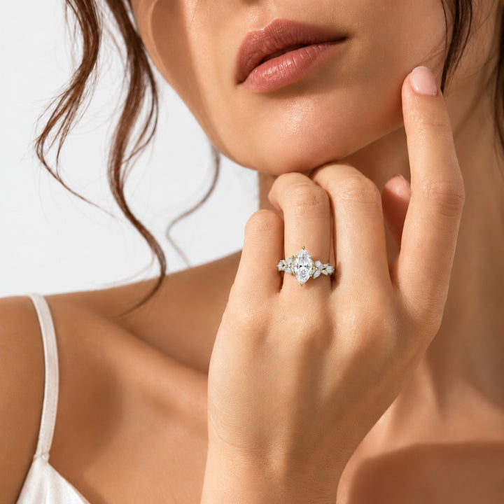 The Gardenia in 14K yellow gold, on the hand