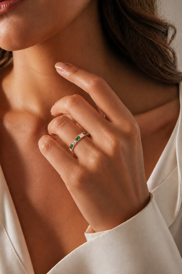 Colombian Emerald & Diamond Eternity Vintage Band (2.5mm, 1.00ctw) in rose gold, wearing