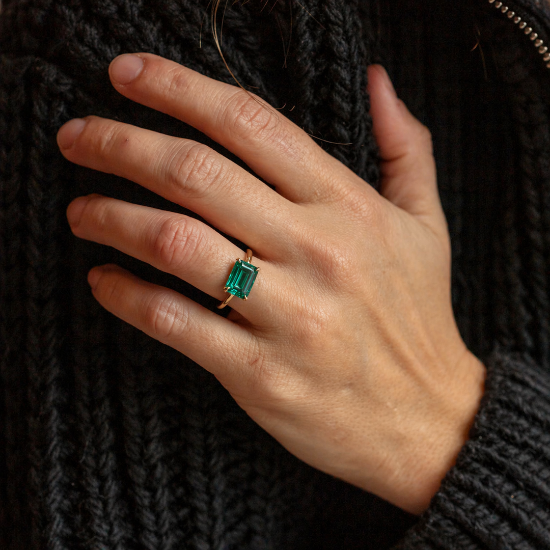 The Linea — Emerald Ring
