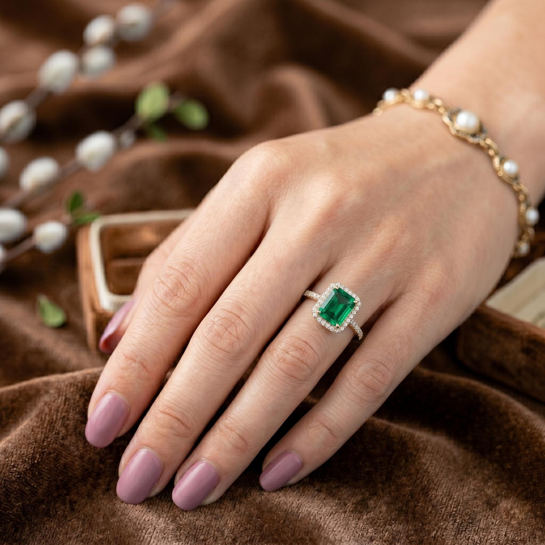 The Aurelia Halo — Diamond Halo/Band Emerald Ring