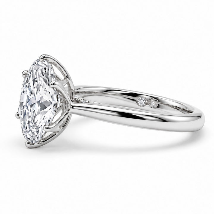 The Lotus Lace in 14K white gold, angle view