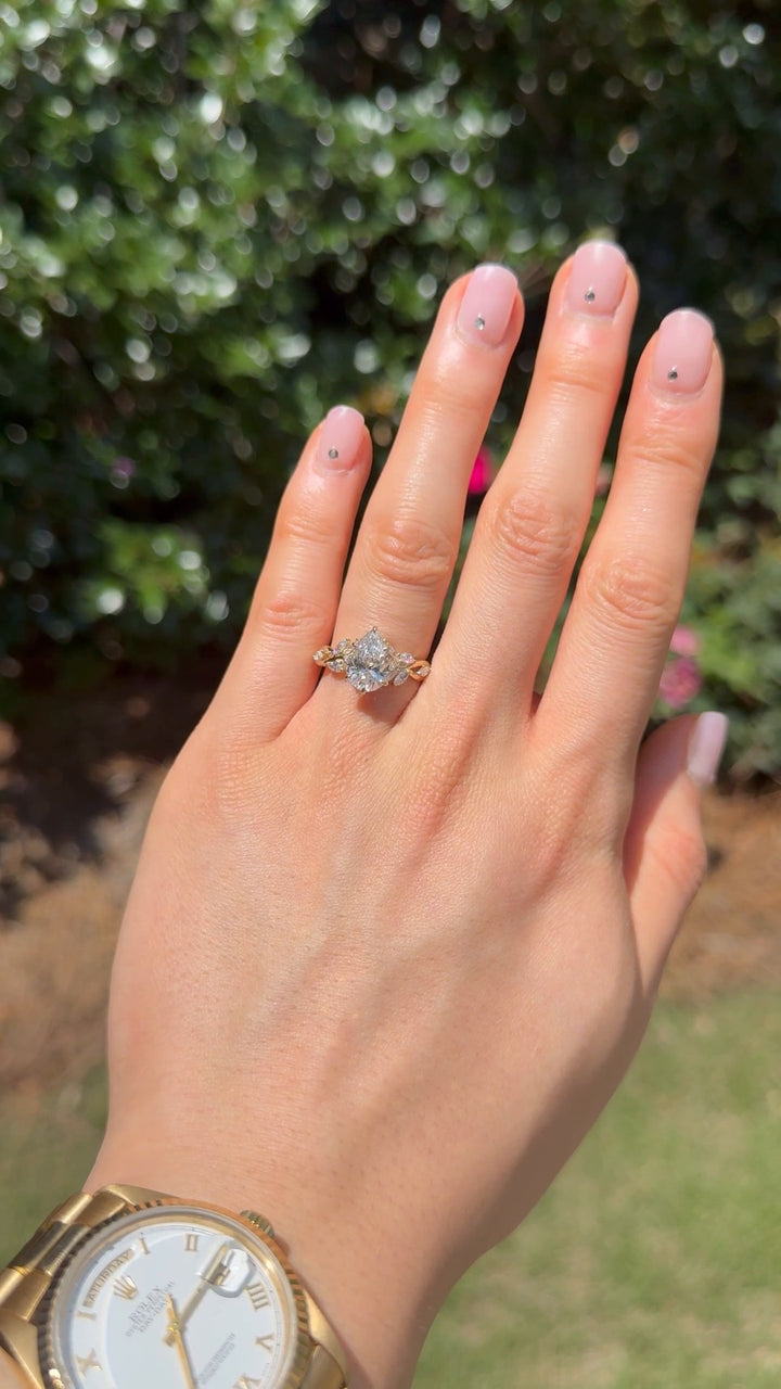 The Magnolia in 14K yellow gold, on the hand