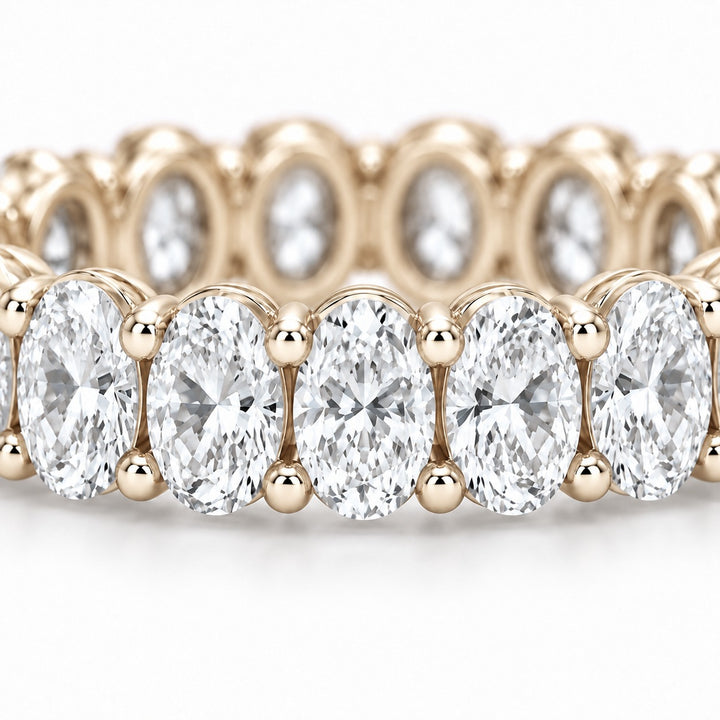 Oval lab-grown diamond eternity band, 4x3mm, 14K yellow gold, macro of the stones