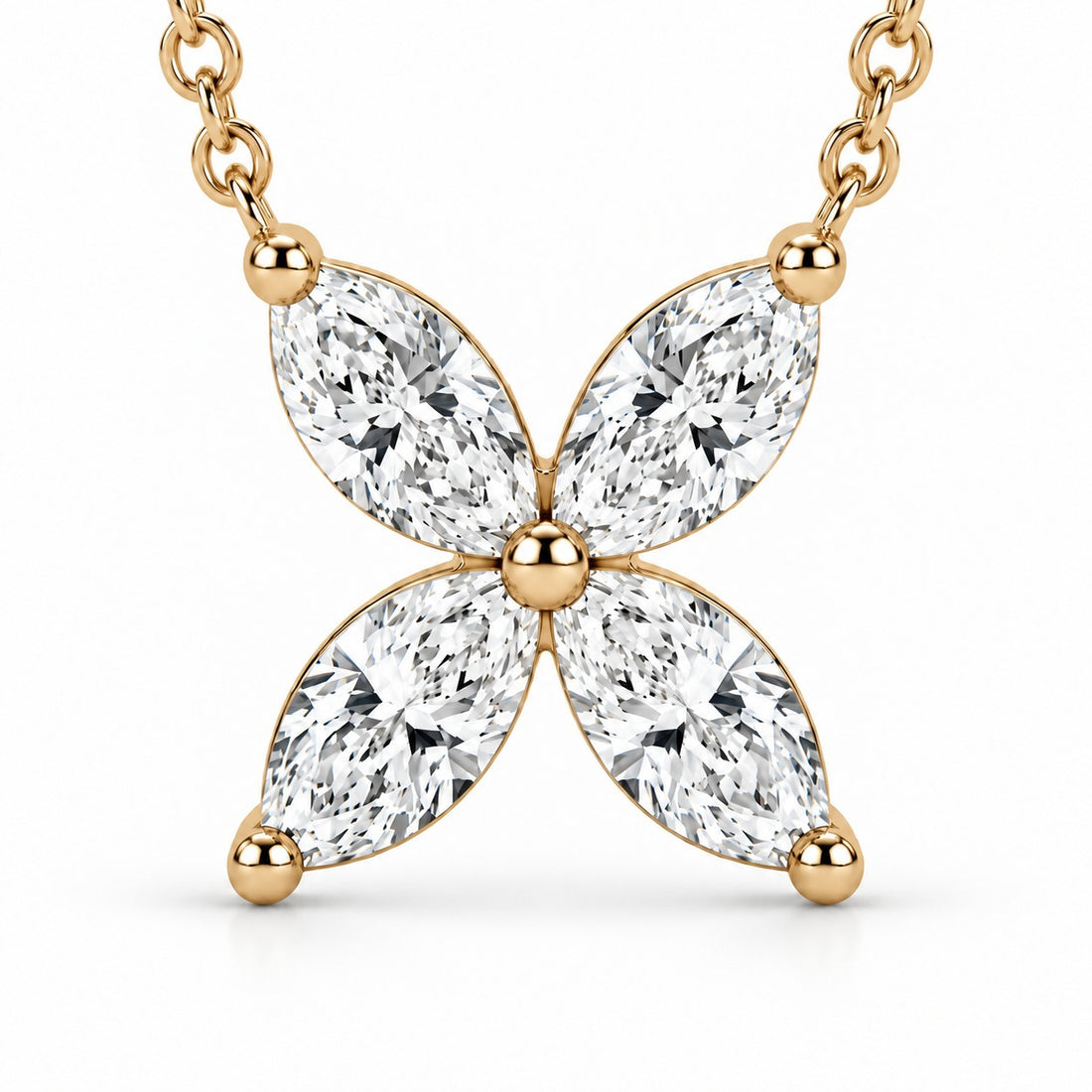 The Jardin Blossom close-up detail in 14K Yellow Gold