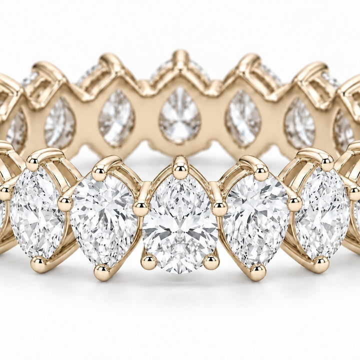 Pear interlocking lab-grown diamond eternity band, 4x3mm, 14K yellow gold, macro of the stones