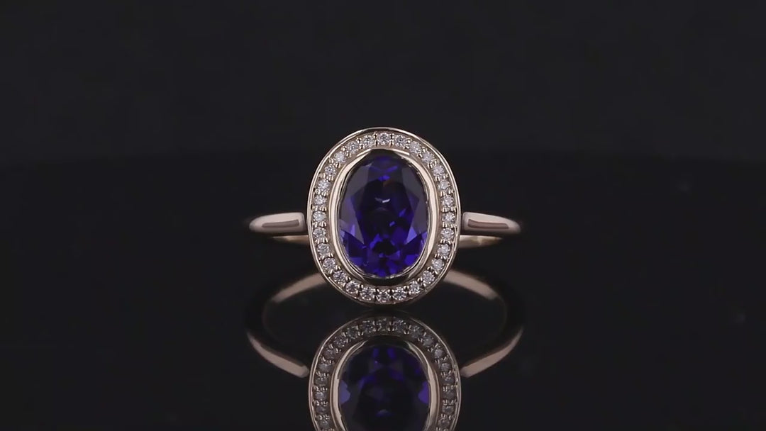7x9mm, 2.50ct Oval Lab-Grown Blue Sapphire Vintage Ring with Diamond Halo in 14K Yellow Gold