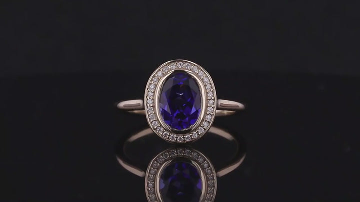 7x9mm, 2.50ct Oval Lab-Grown Blue Sapphire Vintage Ring with Diamond Halo in 14K Yellow Gold