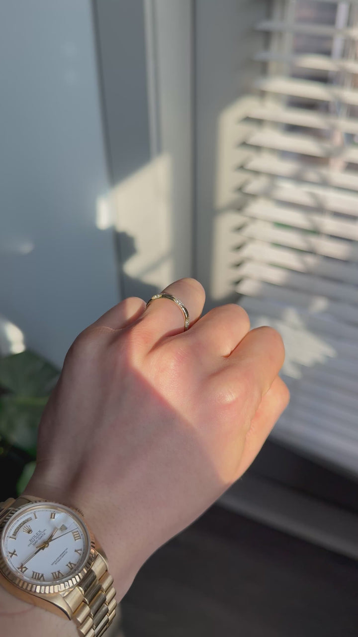 The Aveline — 3mm Diamond Accent Band (0.11ctw)
