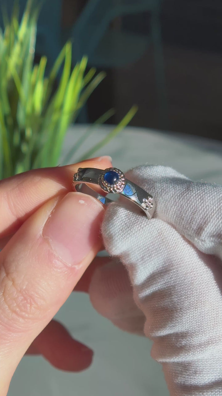 Customized™ 3.5mm, 0.23ct Cabochon Natural Sapphire Ring in 925 Sterling Silver