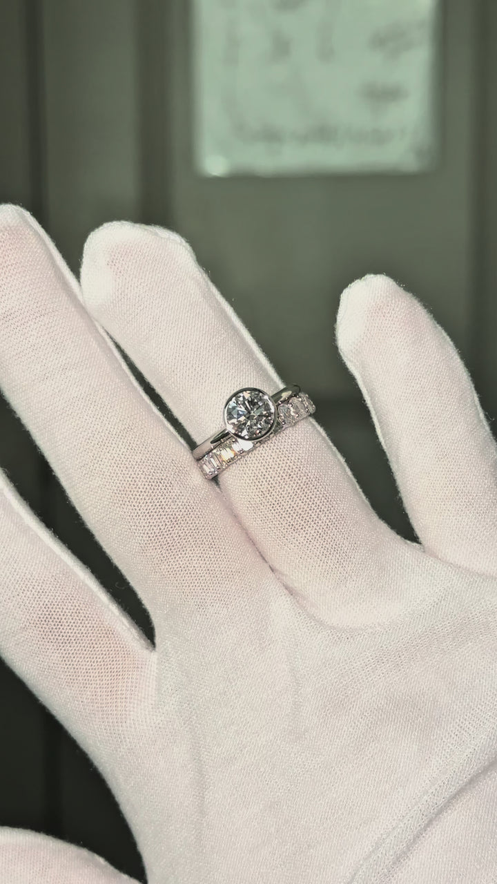 3.36ctw Half Oval & Half Emerald Diamond Eternity Band Ring in White Gold (4mm)