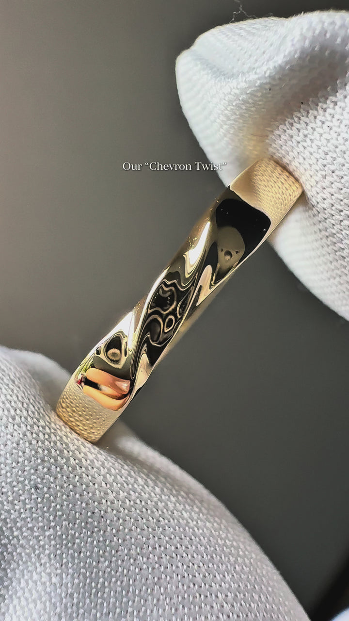 The Chevron Twist — 3mm Solid Gold Wedding Band