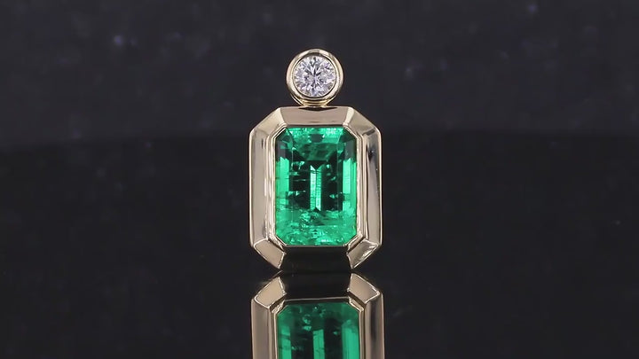7x10mm, 2.50ct Lab-Grown Colombian Emerald with Diamond Pendant in 18K Yellow Gold