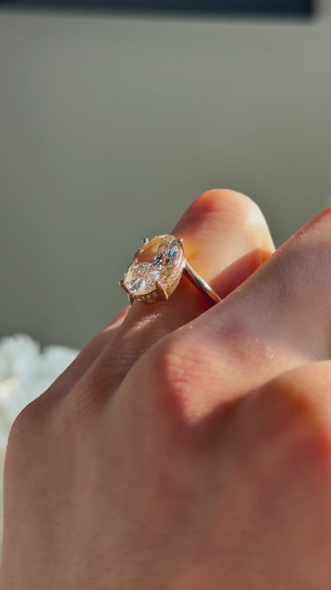 The Arcadia in 14K yellow gold — underside, worn face-on [ld m=y shot=under]