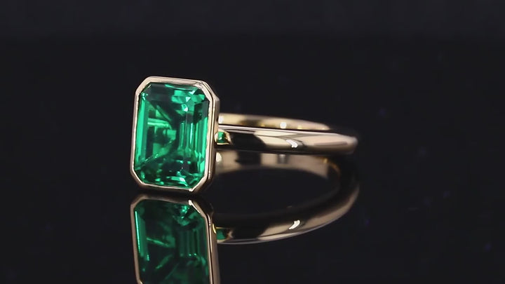 8x12mm, 5.50ct Lab-Grown Zambian Emerald Bezel-Set Ring in 18K Yellow Gold