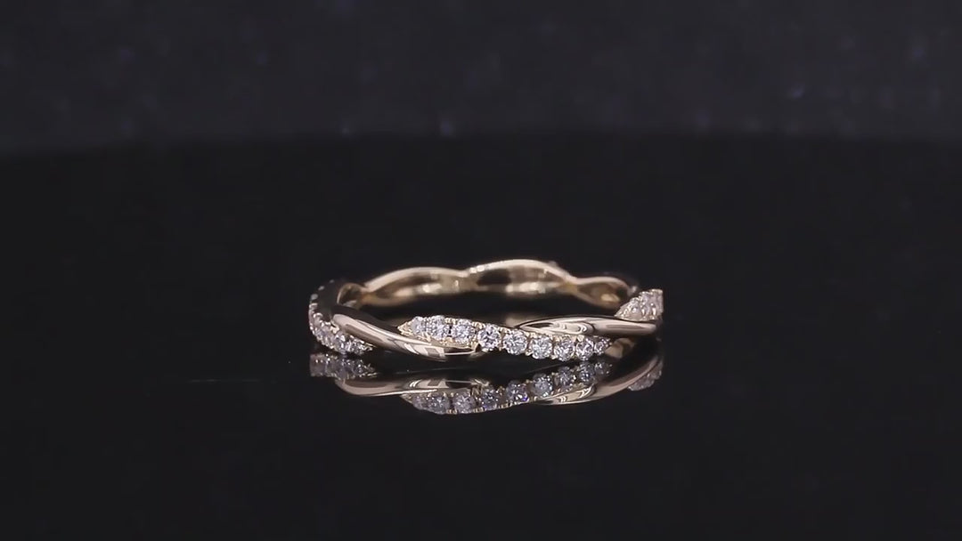 1.3mm Diamond Twist Band Ring in Yellow Gold