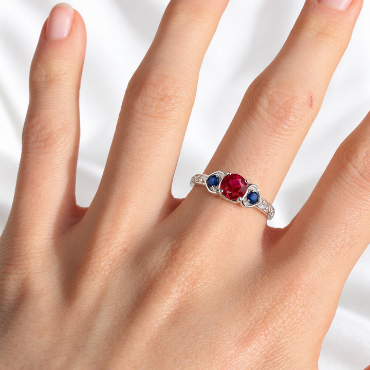 "Ruby & Sapphire" Three-Stone Ring in white gold, on the hand