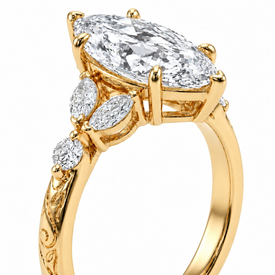 The Rapunzel in 14K yellow gold, close-up detail