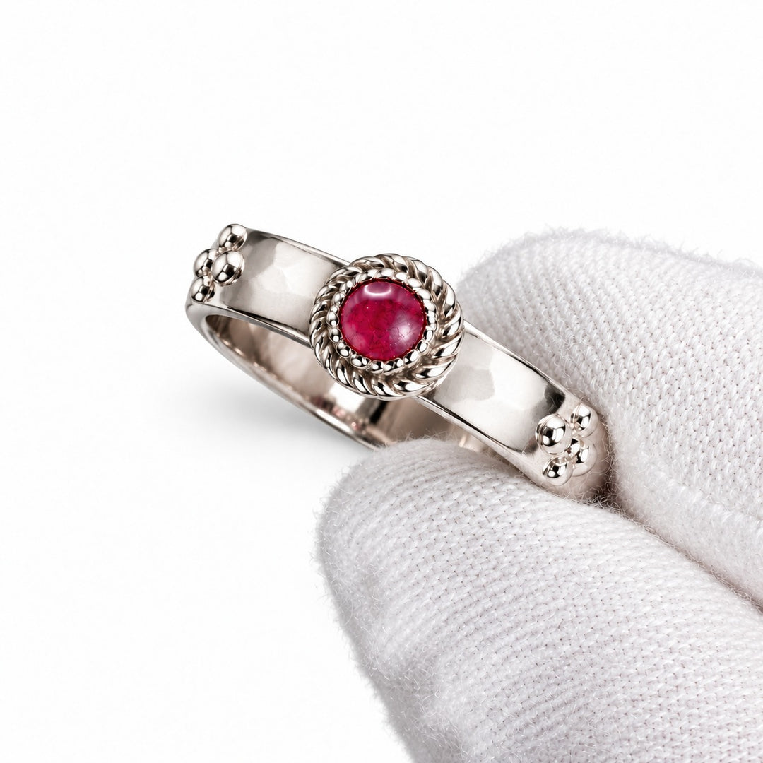 Calcifer’s Bond — Ruby/Sapphire Band, 3.5mm in 14K white gold, ruby, detail view