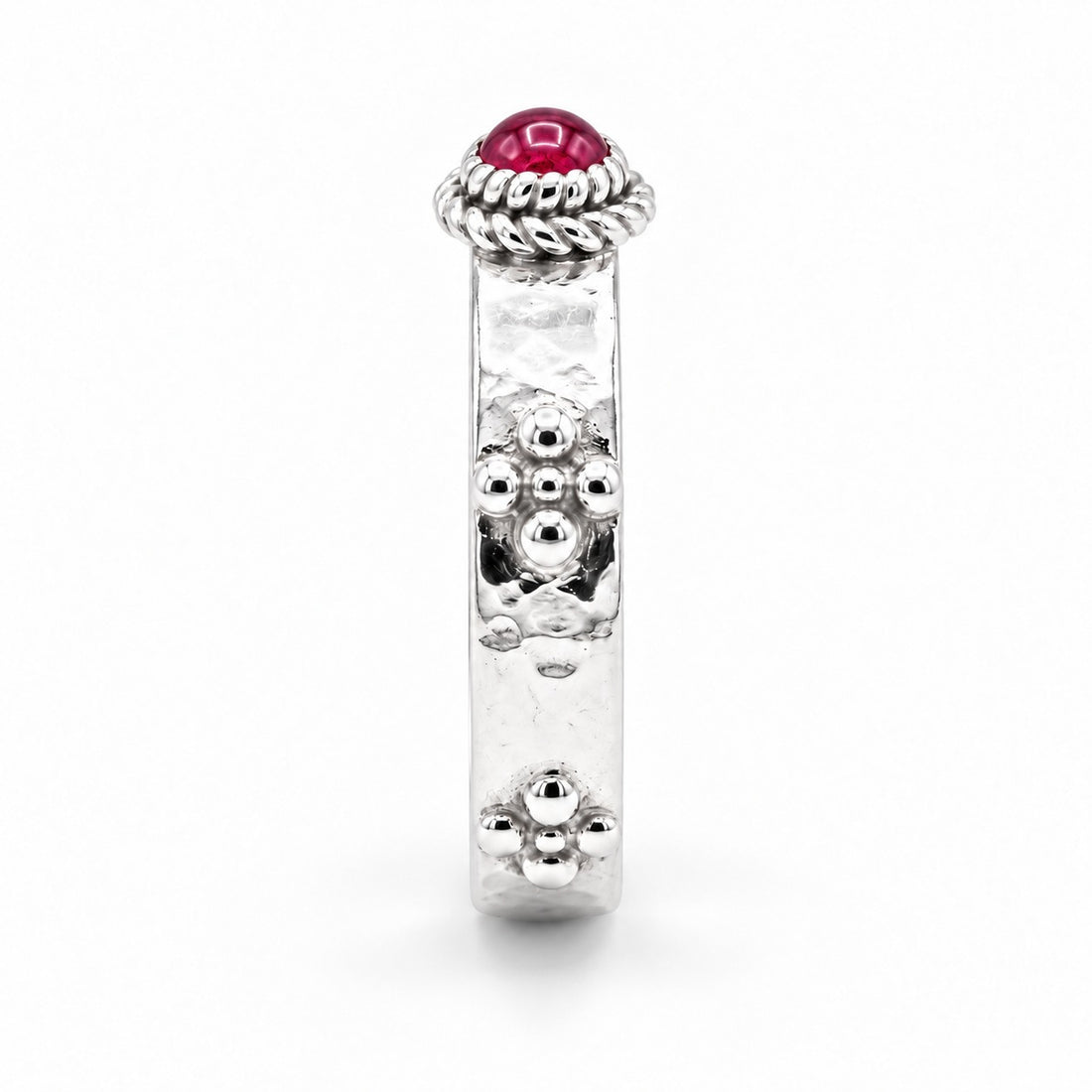 Calcifer’s Bond — Ruby/Sapphire Band, 3.5mm in sterling silver, ruby, side view