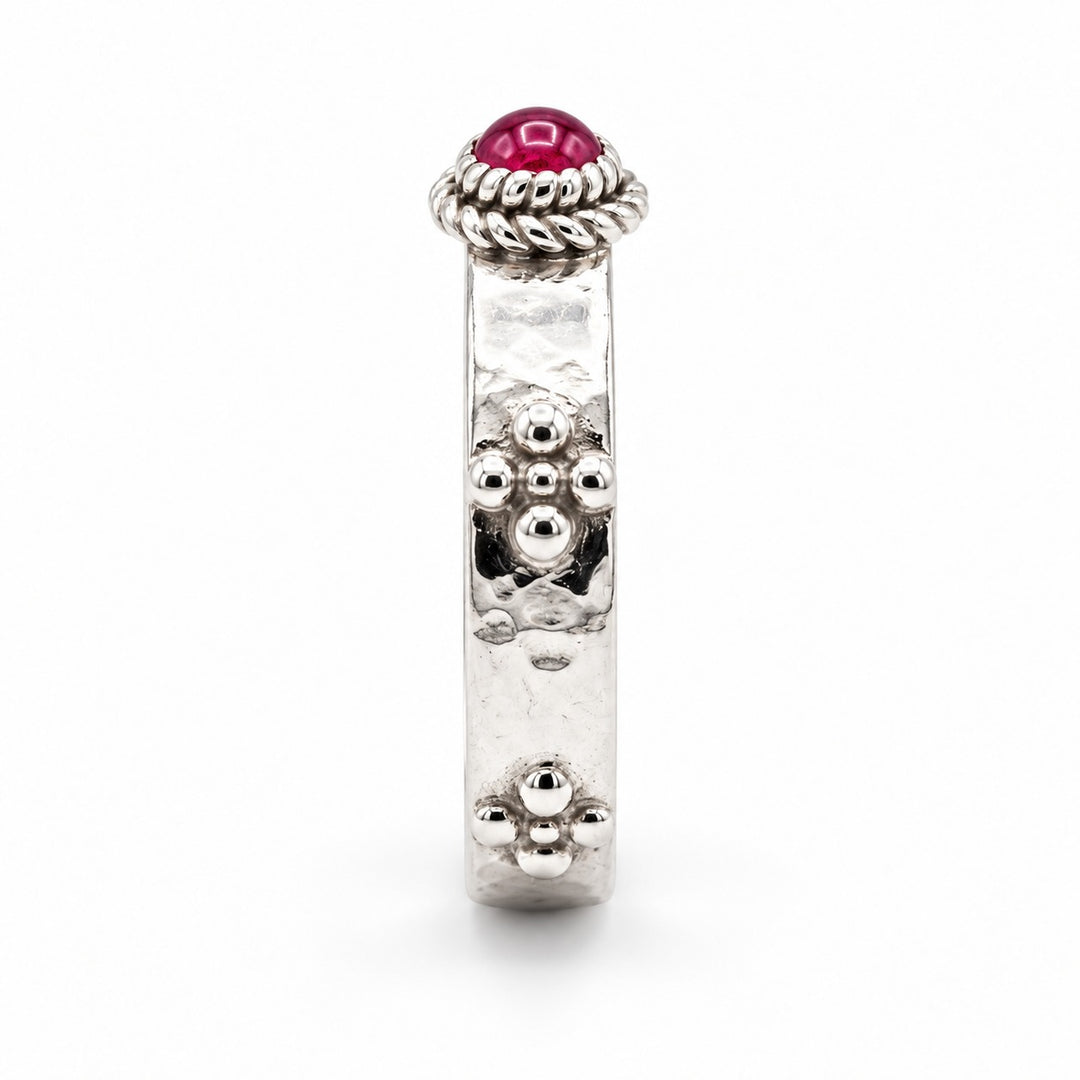 Calcifer’s Bond — Ruby/Sapphire Band, 3.5mm in 14K white gold, ruby, side view