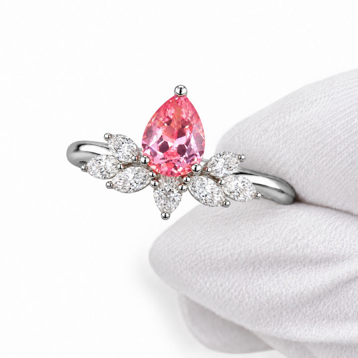 The Lily pink pear sapphire floral ring in platinum, detail view
