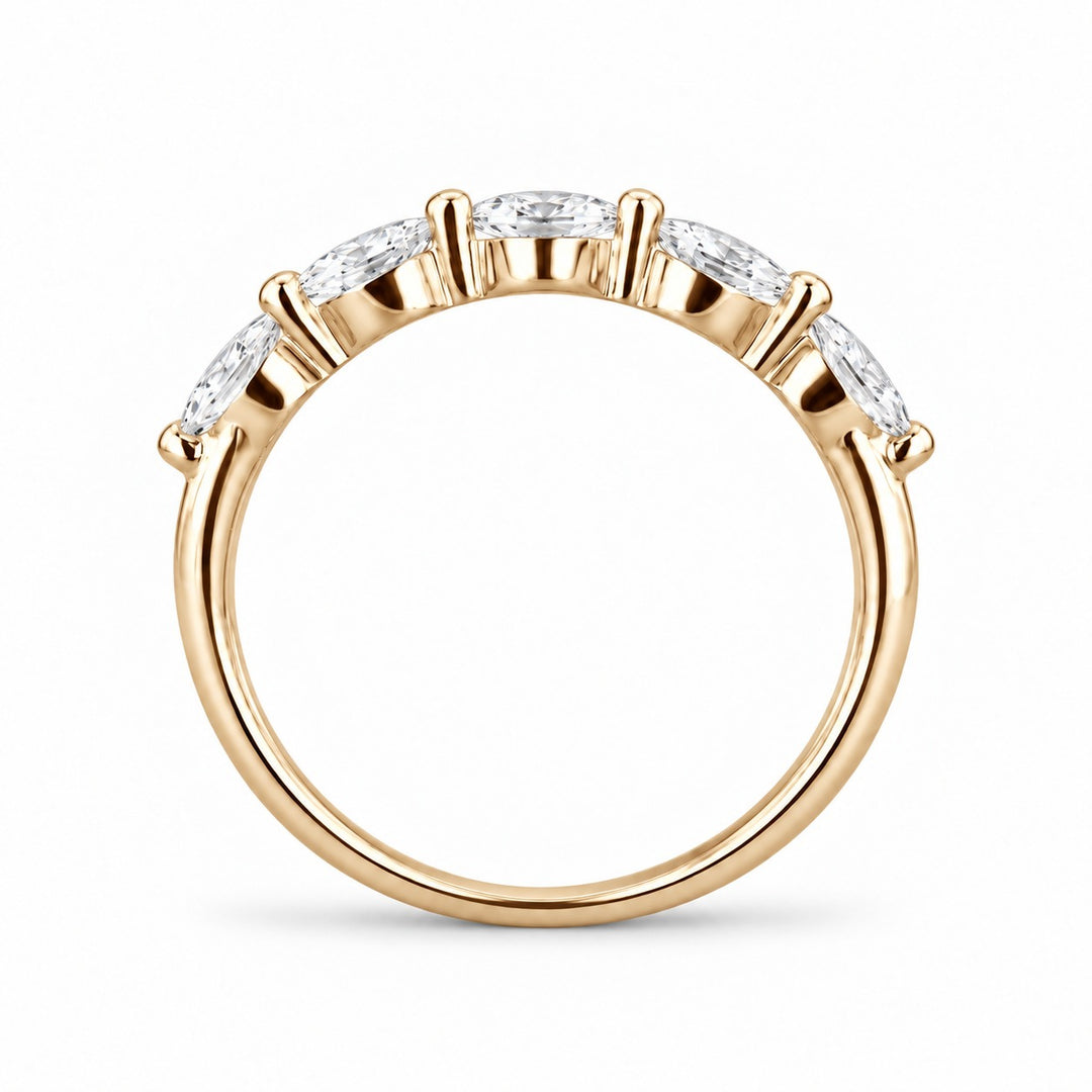 The Maeve Set oval lab sapphire ring and band in 14K yellow gold, band profile view