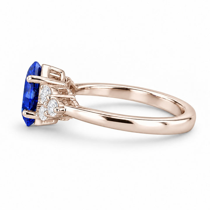 The Vesper princess lab sapphire ring in 14K rose gold, side view