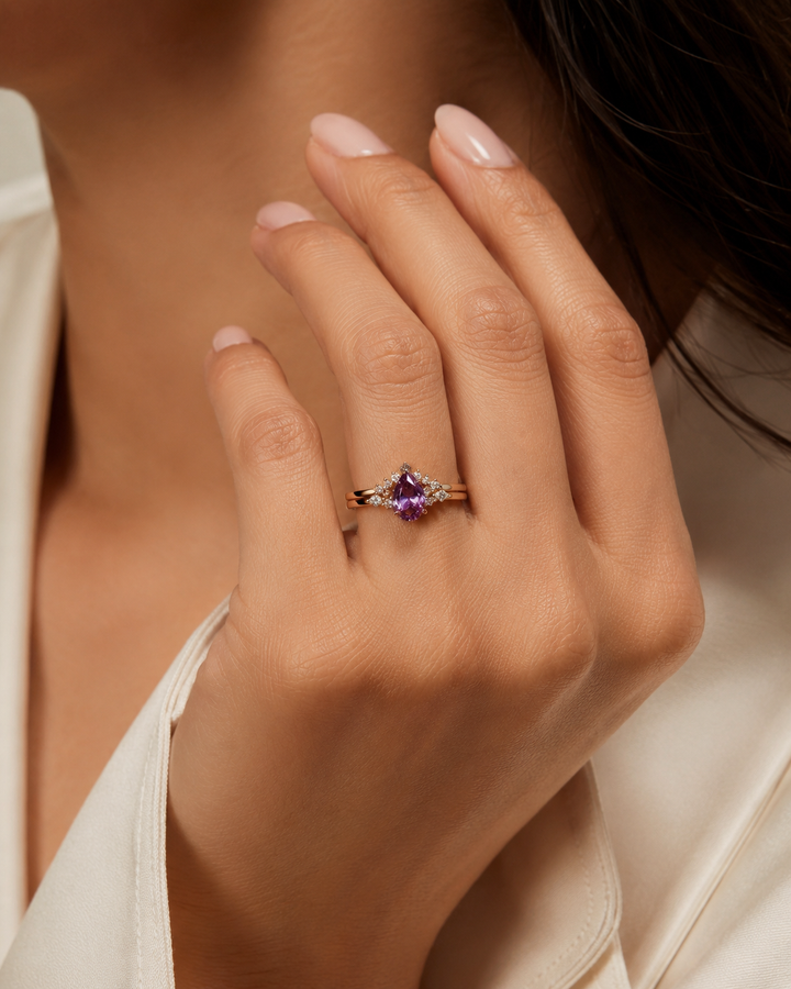 The Vespera — Pear Alexandrite Crown Ring